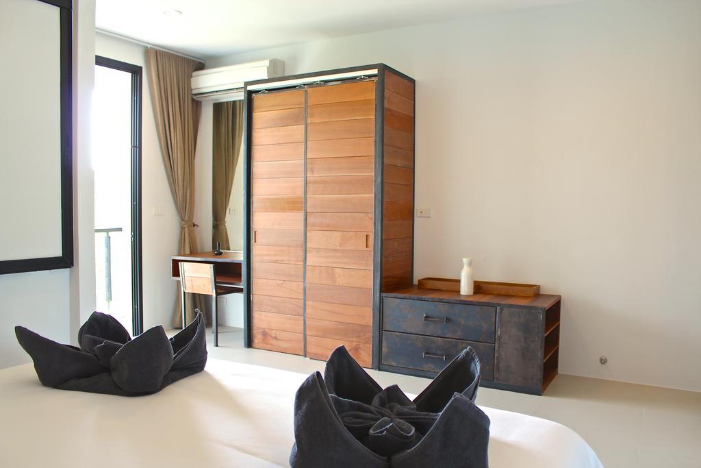 Little Paris Phuket Appartement Buitenkant foto