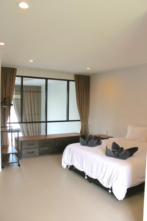 Little Paris Phuket Appartement Buitenkant foto