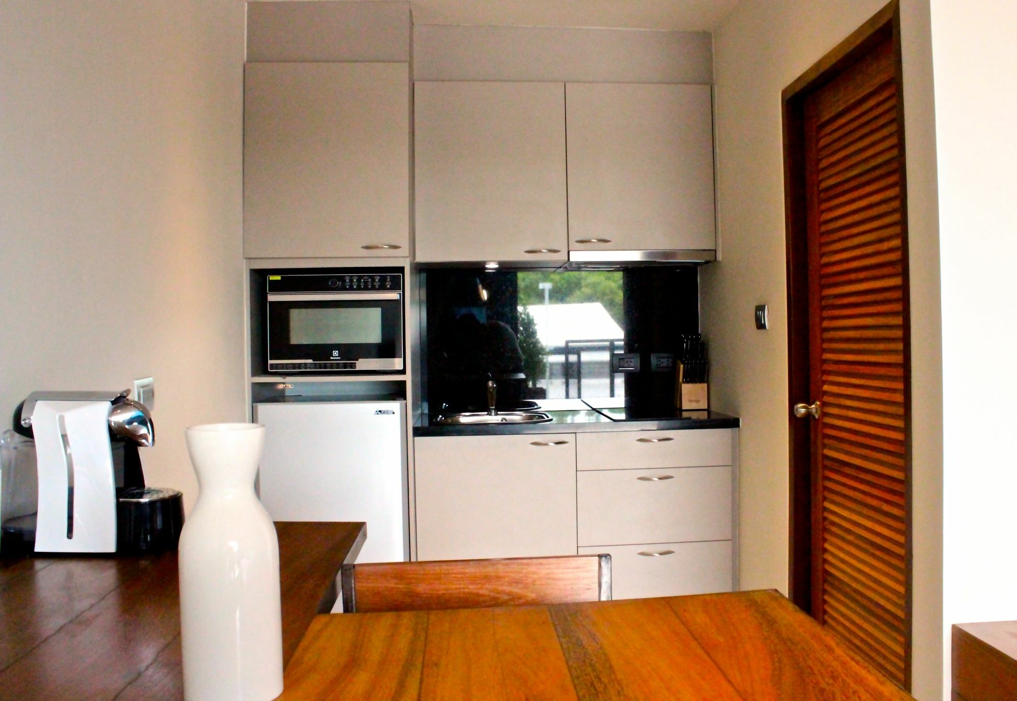 Little Paris Phuket Appartement Buitenkant foto