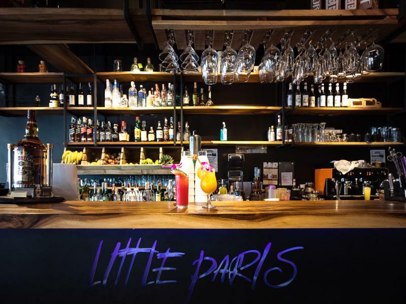 Little Paris Phuket Appartement Buitenkant foto