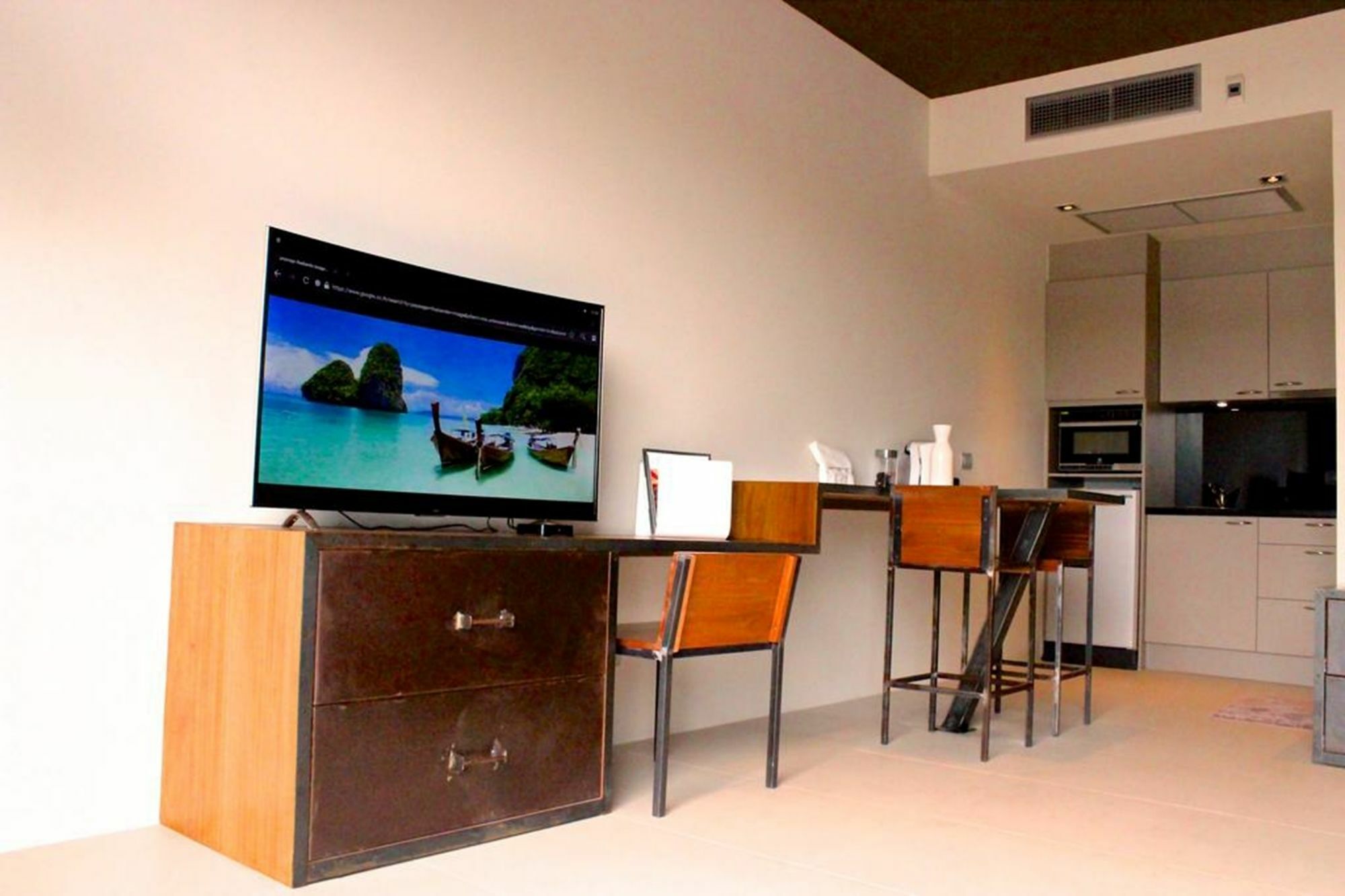 Little Paris Phuket Appartement Buitenkant foto
